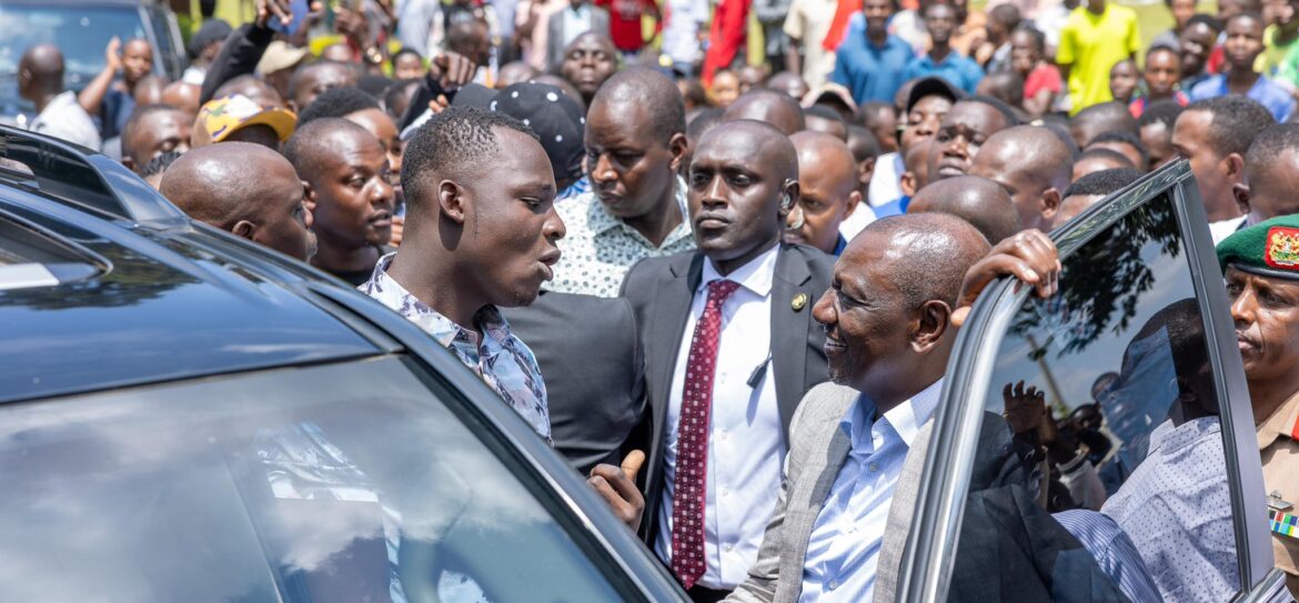 President William Ruto chats with one of the youths during a past function.Photo: William Ruto Source: Facebook.