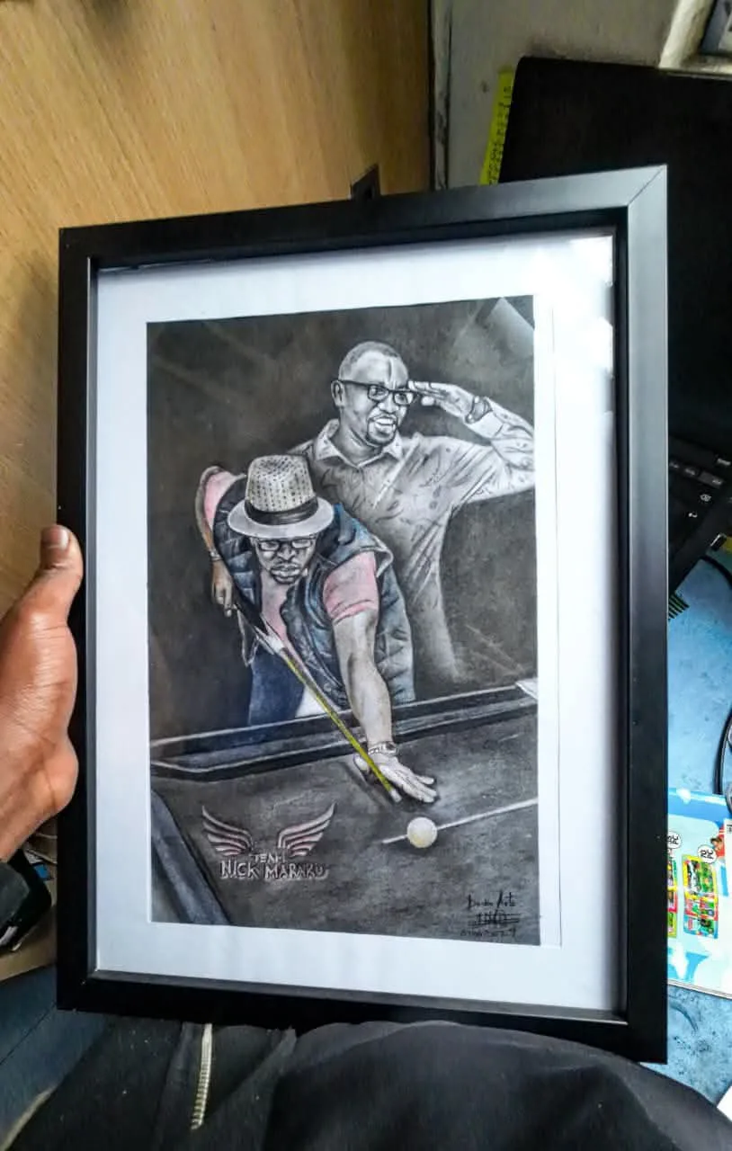 Nyeri Senator aspirant Nick Mararo appreciates Danka Arts. Photo: Nick Mararo (Facebook)